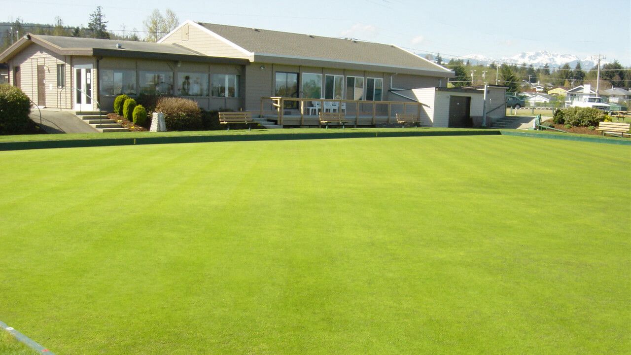 Parksville Lawn Bowling Clubhouse and greens
